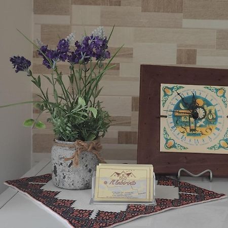 술모나 Il Labirinto B&B 외부 사진
