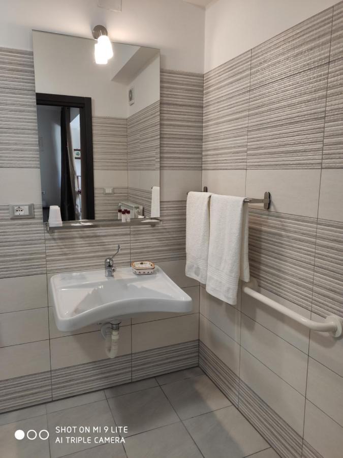 술모나 Il Labirinto B&B 외부 사진