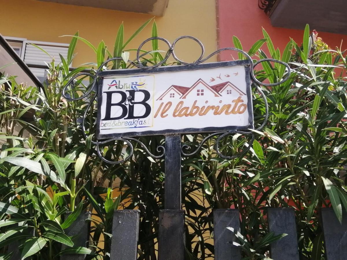 술모나 Il Labirinto B&B 외부 사진